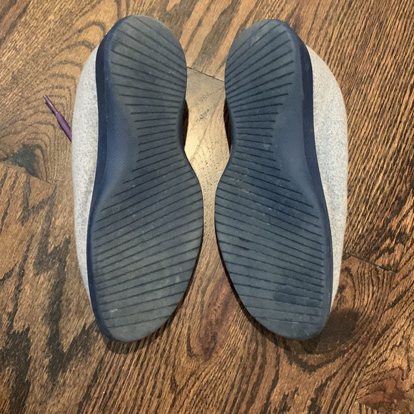 Allbirds wool runners Size 7 - Picture 2 of 2